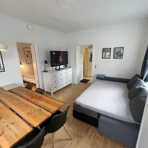 central-apartment-in-aarhus-c-and-free-parking.aarhushotels.net/